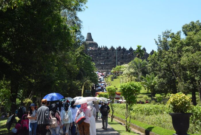 overtourism in borobudur