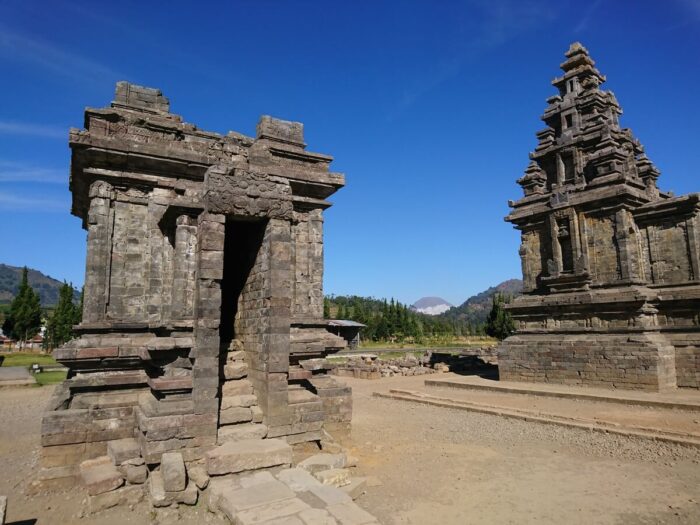 temples in dieng