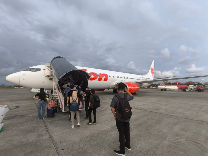 interisland flights in indonesia