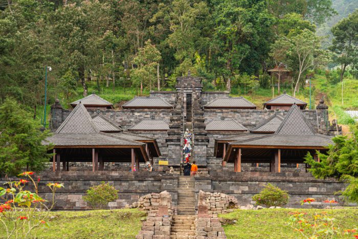cetho temple guide