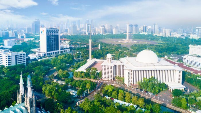 istiqlal mosque dron view