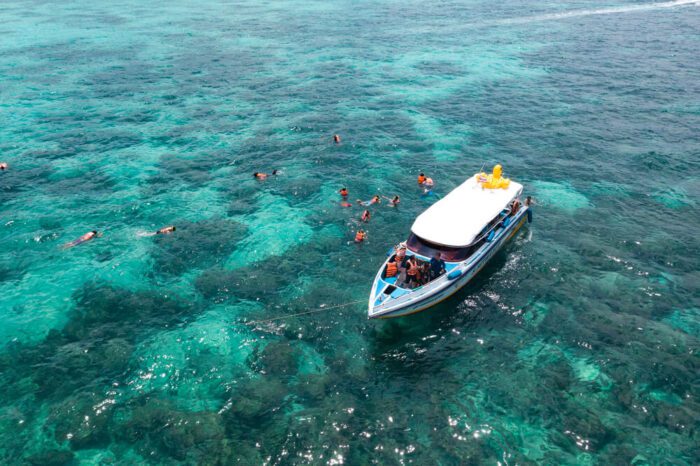Speed boats in ntt