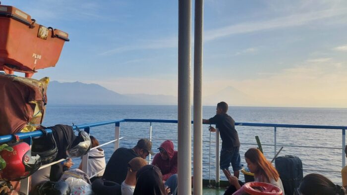 East Nusa Tenggara boat travel