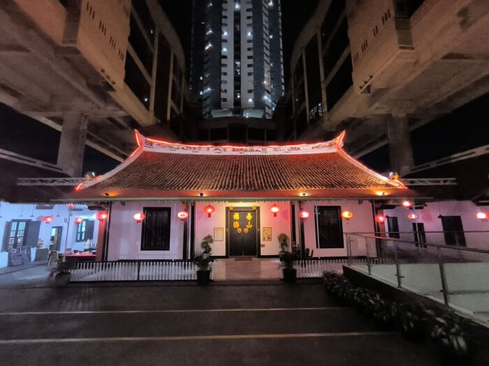Gedung Candra Naya in glodok