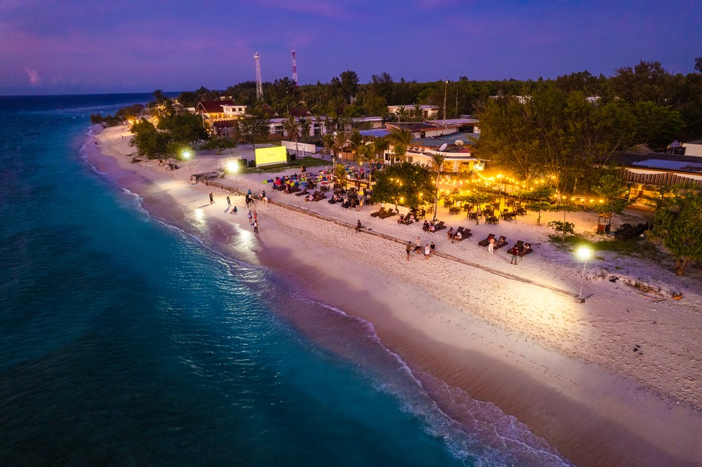 Evening beach and restaurants on Gili Trawangan