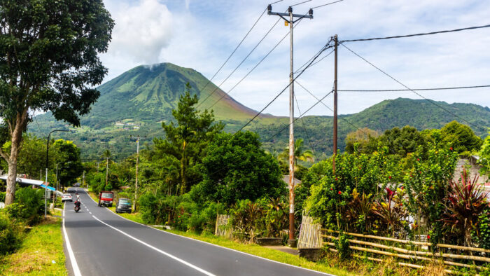 Road and hills around Tomohon in North Sulawesi