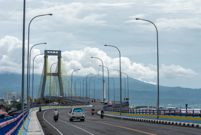 Manado traveling on motorbike